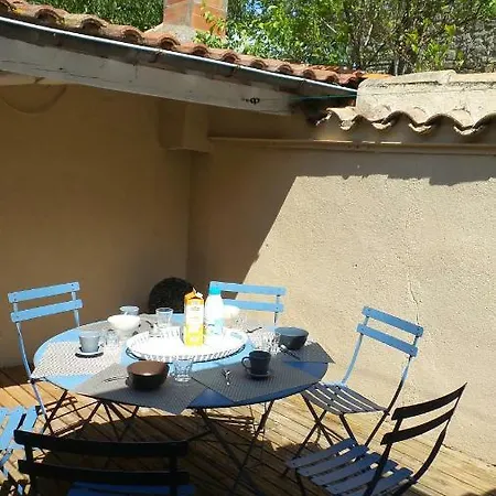 Holiday home Spacieux Face A La Cite Medievale