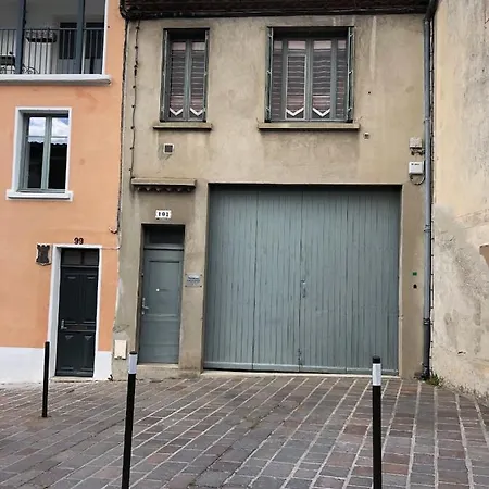 Spacieux Face A La Cite Medievale Holiday home Carcassonne